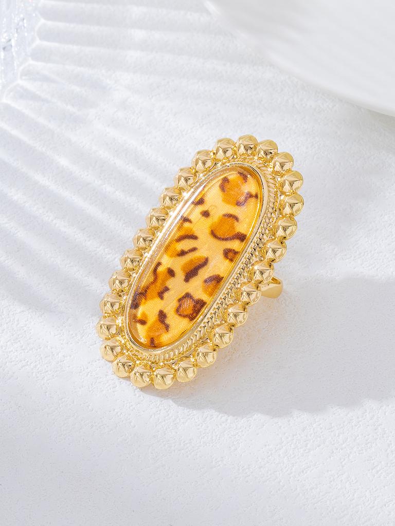 Retro Light Luxury Leopard Print Metal Three-Piece Set, Earrings, Rings, Bracelets, Exaggerated Personalized Women'S Jewelry.