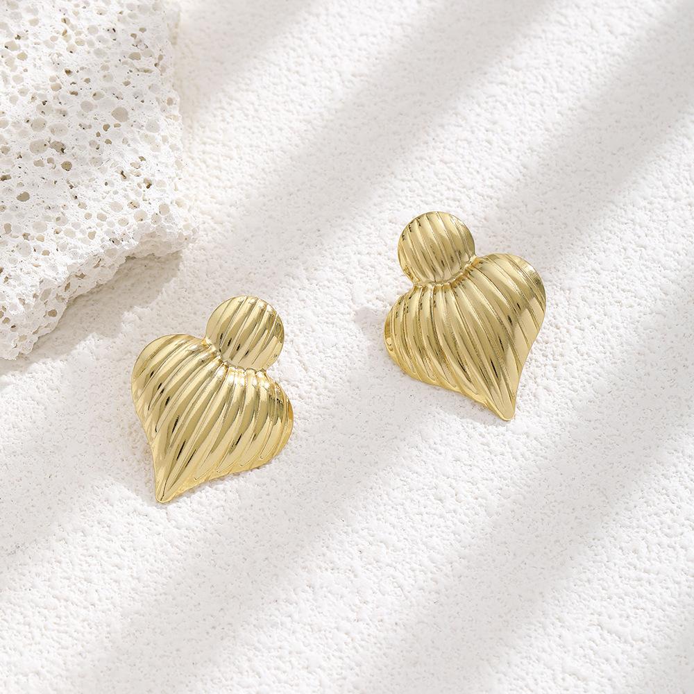 Exaggerated Geometric Texture Stainless Steel Stud Earrings Women'S Personality Niche Design Earrings Light Luxury High-End Earrings