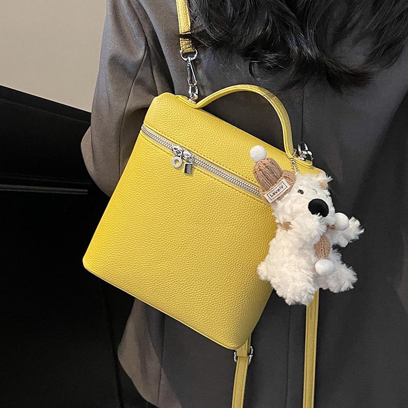 2025 Spring/Summer Women's Stylish Versatile Backpack for Travel and Outings