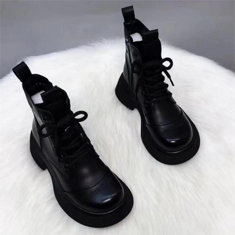 Popular Martin boots women's foreign style new autumn and winter velvet fashion thick-soled British style short boots heightening Maillard boots