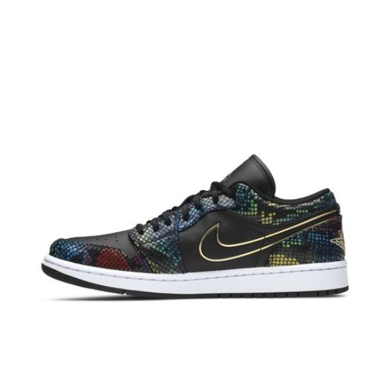 

Air Jordan Women s Air Jordan 1 Low Multi Snakeskin CW5580-001 EU 35.5 чорний/металеві золотий колір