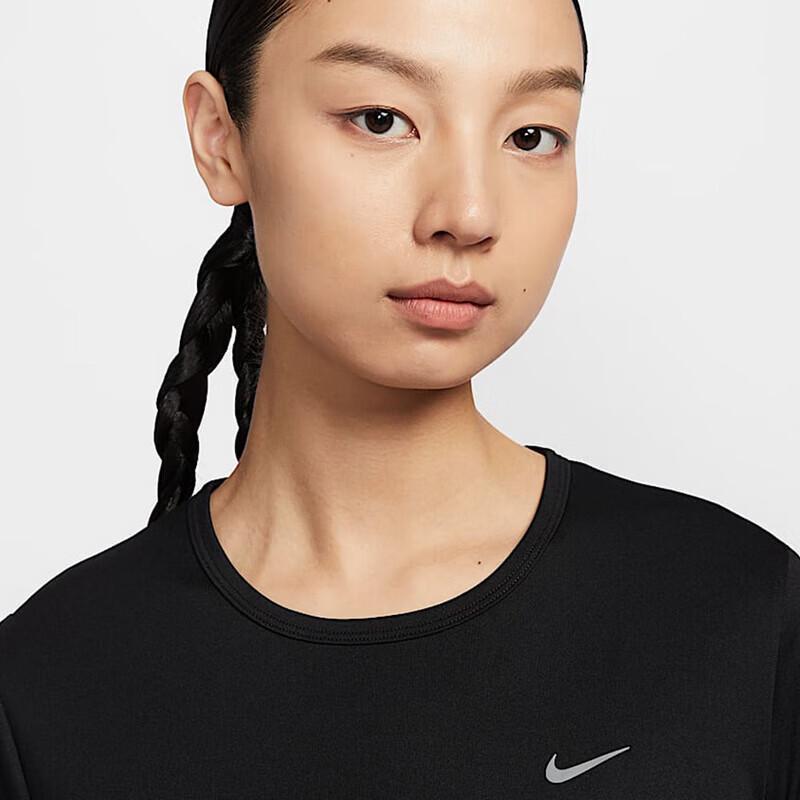 Nike Women's Tempo Dri-FIT Short-Sleeve Training T-Shirt