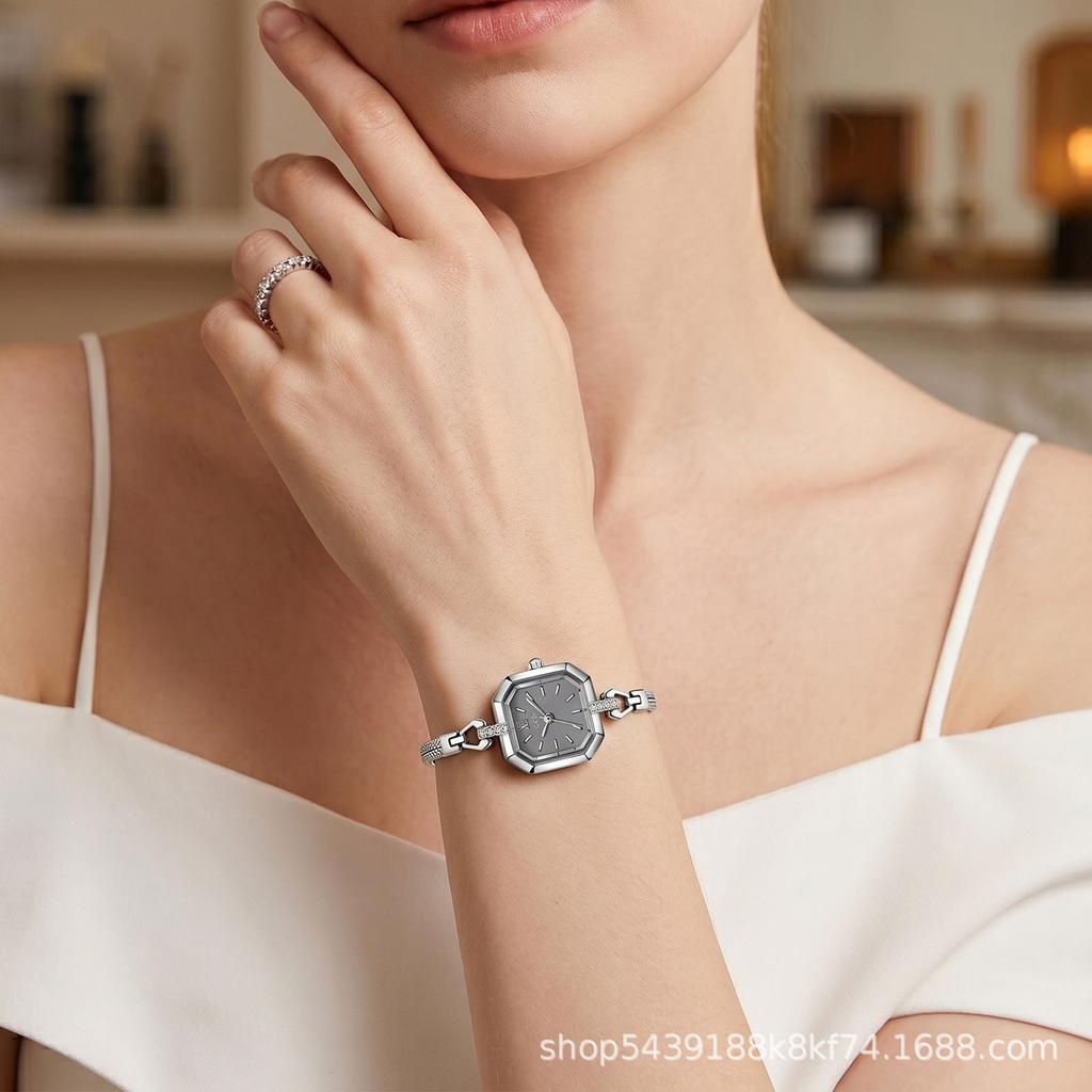 Personalised Ladies’ Watches—express Your Individuality: the Ideal Birthday and Festive Gifts for Business and Outdoor Activities