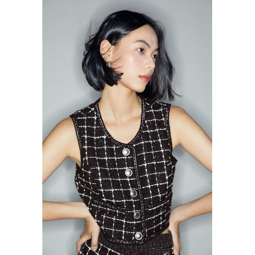 

Жилет HM Textured Black Check