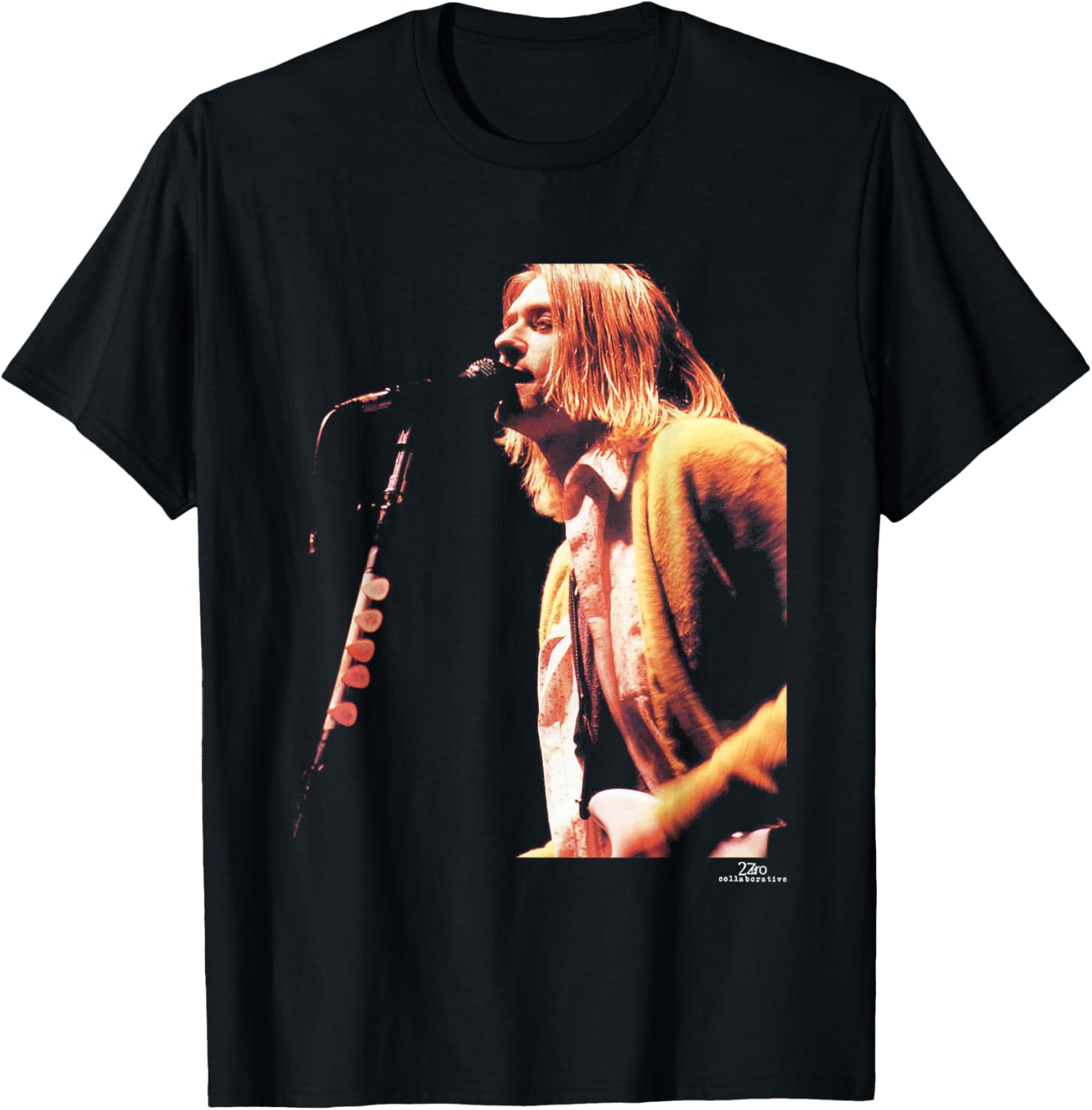 Kurt Cobain Nirvana iconic live performance T-shirt L