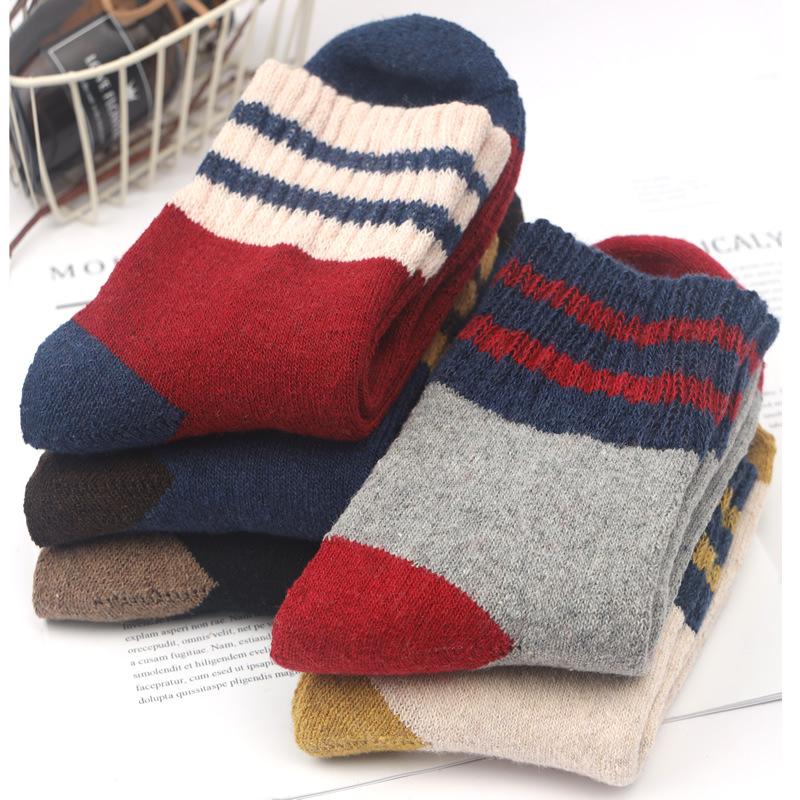 5 Pairs Winter Men's Socks Thicken Sheep's Wool Socks Warm Women Retro Style Colorful Fashion Man Socks for Snow Boots