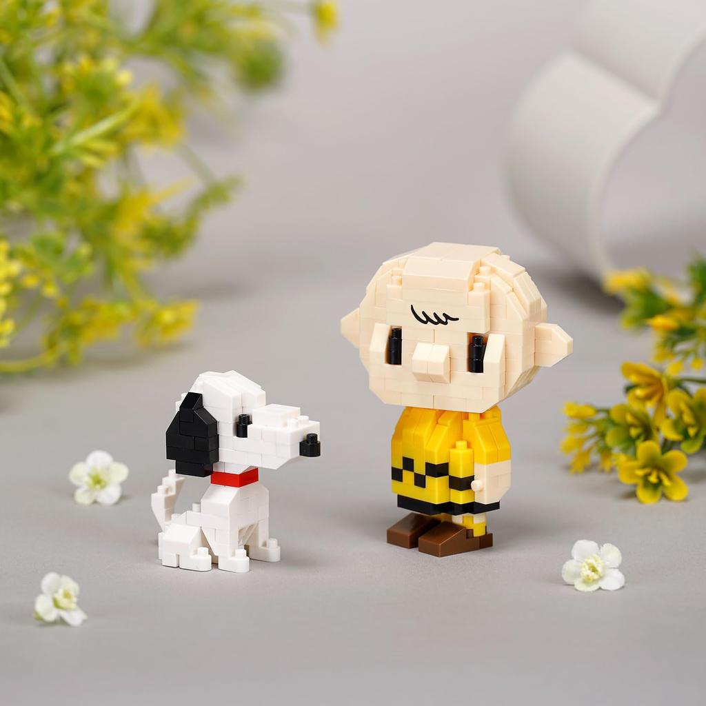 Kawada Nanoblock Charlie Brown and Snoopy X 14 X 14 Cm Ages 12 and Up Interior Hobby NBH_252 4.5 NBH_252