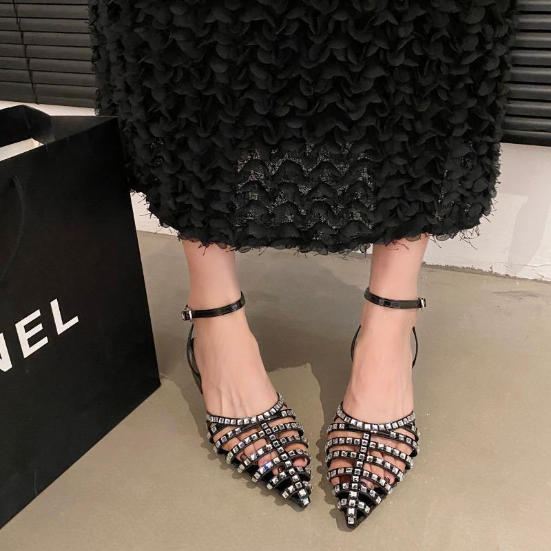 Fashion 2025 Luxury Rhinestone Narrow Band Sandals Woman Elegant Point Toe Low Heel Ankle Strap Ladies Evening Party Shoes