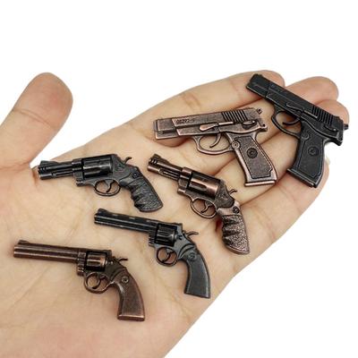 1/12 Casa de Muñecas Mini Revólver Juguete de Disparo Figuras de Casa de Muñecas Accesorios de Decoración de Escena de Soldados Casa de Muñecas Atrezzo para Fotos