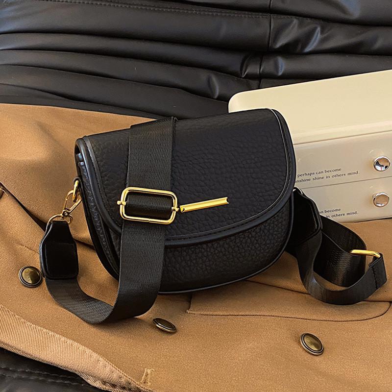 Ielgy Premium Texture Retro Female Bag Crossbody Fashion Saddle Bag