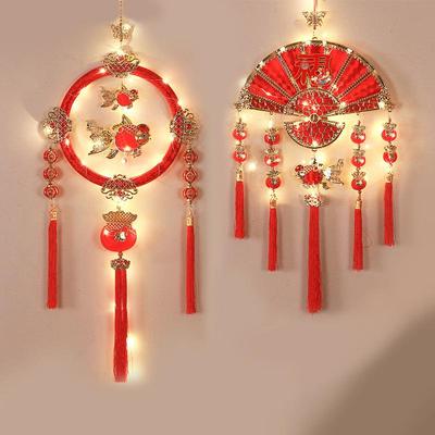 Décor de porte pour nouvelle maison: Pendentifs festifs en forme d'éventail avec le caractère Fu