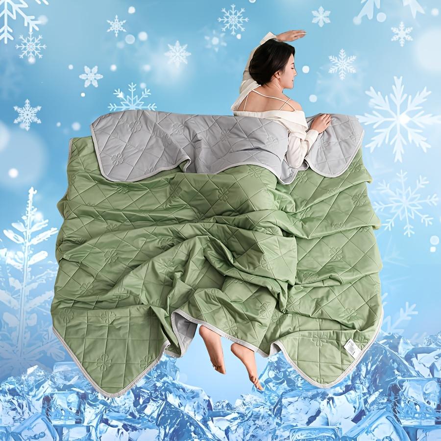 Cool Feeling Blanket Antibacterial Ice Cream Summer Quilt Washable Solid Color Printing Quilt Summer Cool Quilt Ice Silk Blanket 70x100cm