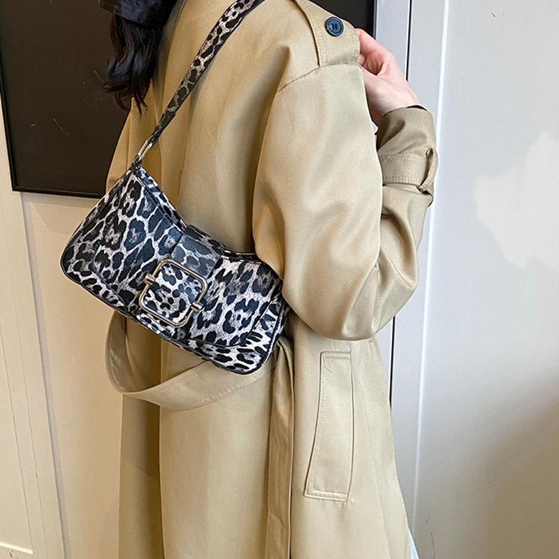 PU Women Crossbody Bag Leopard Print Bag Fashion One-shoulder Underarm Bag Niche Design Messenger Bag