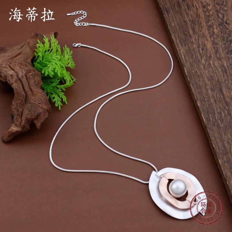 New dumb hollow geometric round long pendant, women's creative exaggeration irregular round long necklace