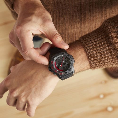 Luminox Navy Seal Men's Watch, 45mm - Military Dive Watch, Black, Date Function, Chronograph, 200m Water Resistant - XS.3581.EY, Black, 45mm