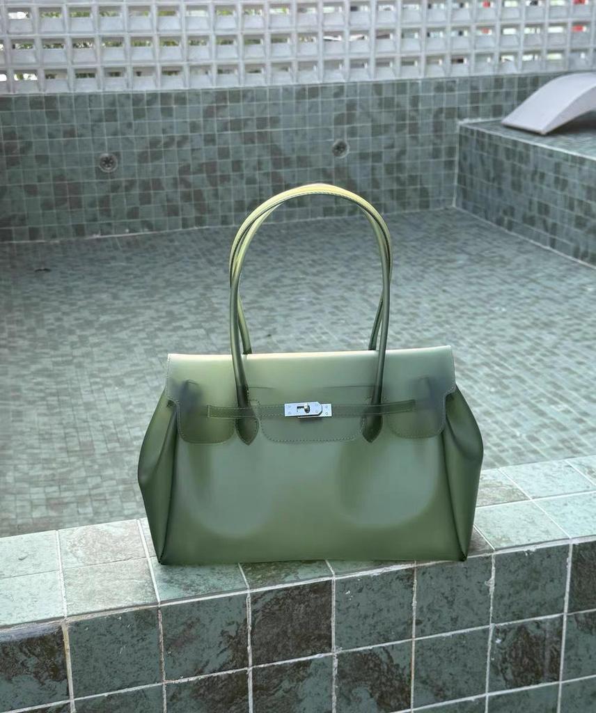 2026 Women's Waterproof TPU Jelly Handbag - Fashionable Lock Buckle Tote for Beach & Everyday Use