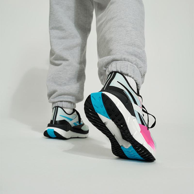 Reebok Women's FloatZig Symmetros 'Chalk Laser Pink' Women's Sneakers 100206638