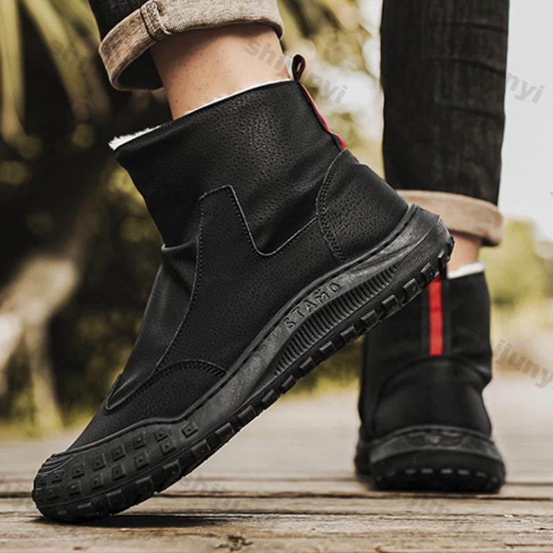 Herrestøvler 2025 Vinter Plysj Høy Topp Trendy Sklisikker Utendørs Varm Bomullssko Komfortabel Vanntett Kuldebestandig Snøstøvler
