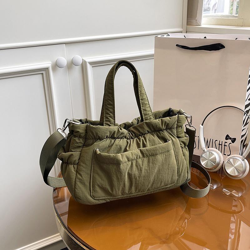 Fashion Handbag Women's New Nylon Cloth Casual Lightweight Bag Large Capacity Shoulder Messenger Bag