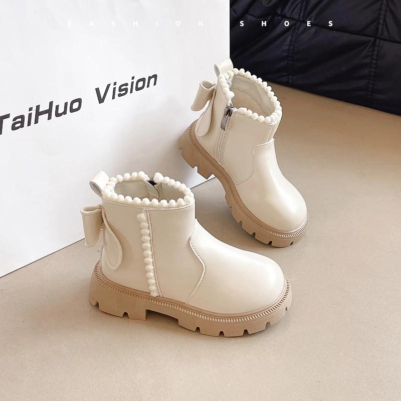 2024 Dětské krátké boty pro dívky Podzim Zima Nová móda Korejský styl Měkká podrážka Protiskluzové Všestranné Sladké boty s mašlí
