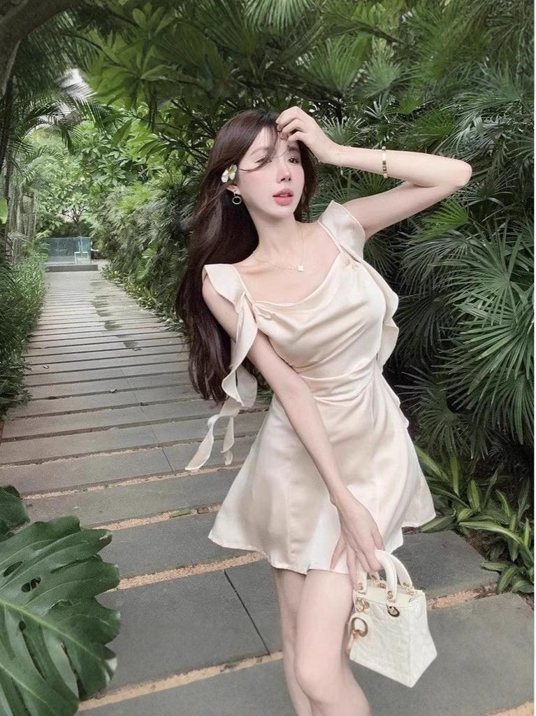 Summer Satin Slip Dress With High Waist And Sleeveless Design For Elegant Women