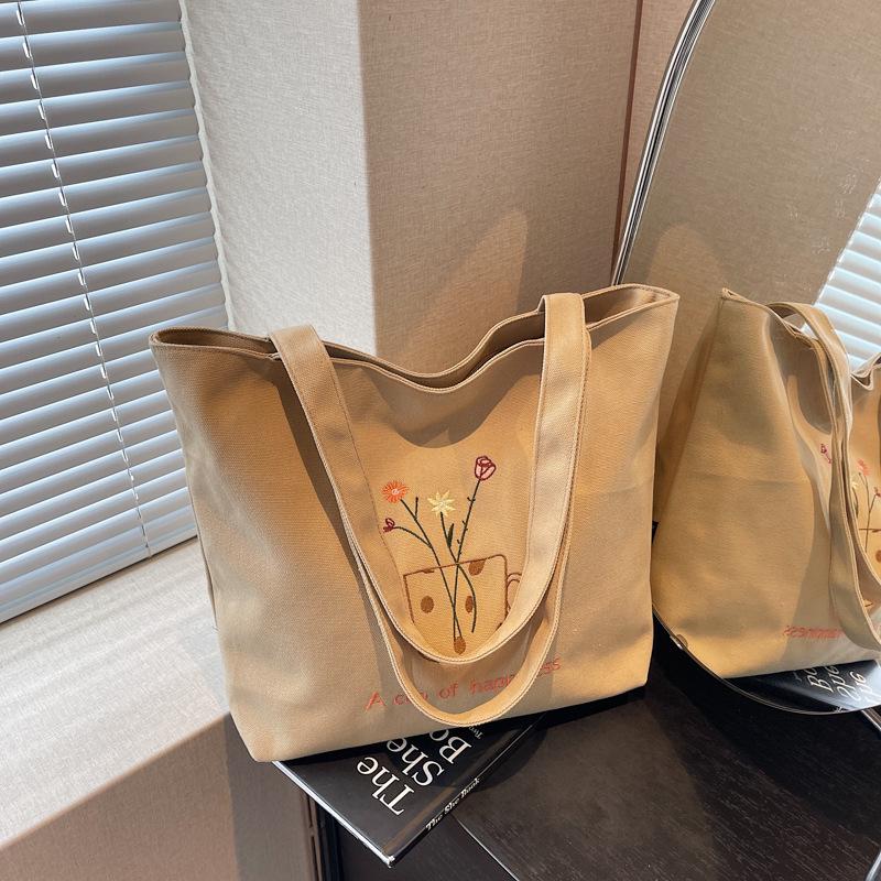 

Women s Large Capacity Shoulder Tote: Stylish Handbag for Work, School, and Storage 42cm x 13cm x 31cm хакі