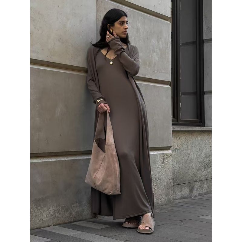 

Европейский и американский новый модный темпераментный вязаный кардиган халат слинг цельный комплект платья вязаный комплект платья Dark Curry M