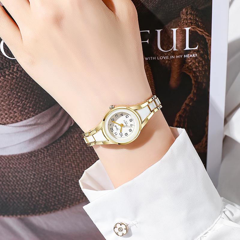 Versatile Ladies' Quartz Watch - Round Dial with Steel Bracelet, Ideal for Students and Parties, Silent Movement.