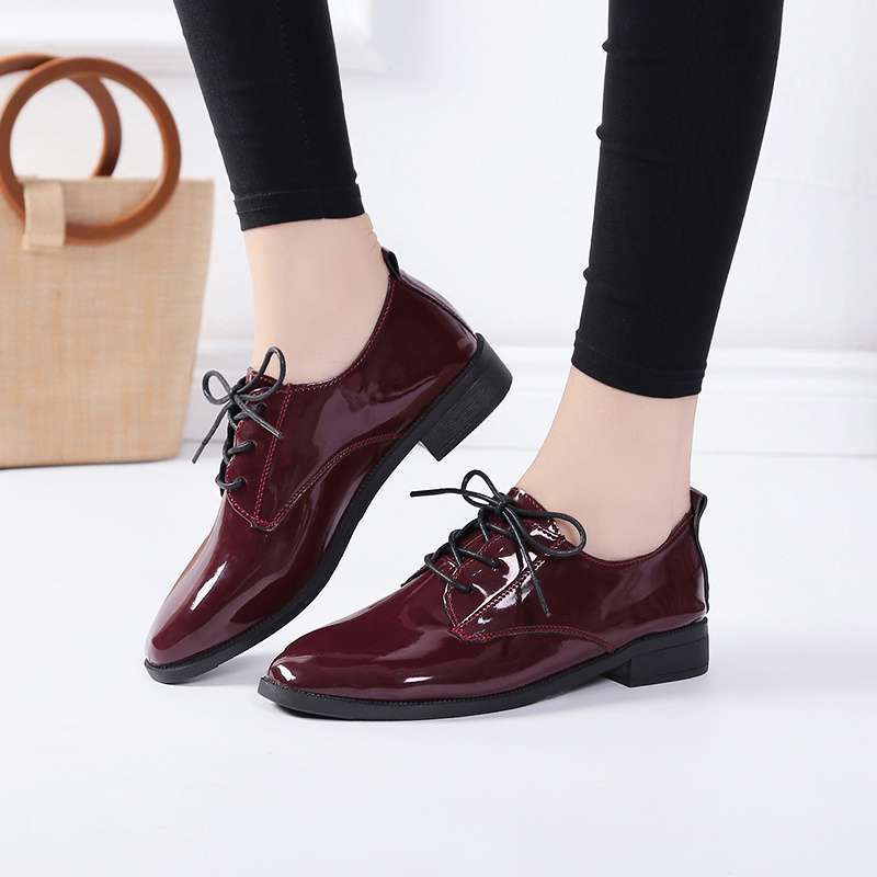 Small Leather Shoes Women's British Style 2025 Spring and Autumn New Korean Version Versatile Flat Bottom Low Heel Black Retro Student Shoes