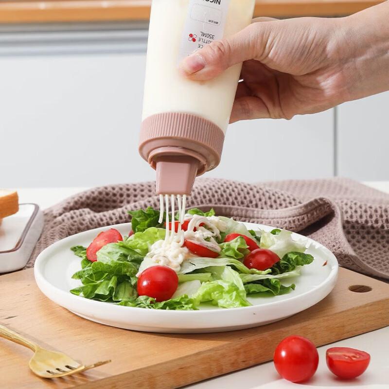 2-Pack Creative Flower Squeeze Seasoning Bottles