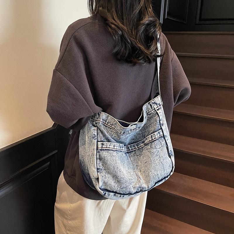 Retro Washed Denim Bag Women's Bag Large-capacity Messenger Bag Korean Version Fashionable Broadband Shoulder Bucket Bag