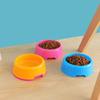 Haustierzubehör: Hund und Katze Futter Napf, Mittel/Klein, Einzelner Plastik Napf für Tierfutter.