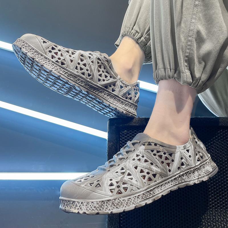 New Men's Slipper Summer Lightweight Comfortable Sandals Men EVA Soft Sole Slides Shoes Outdoor Walking Beach Shoes Flip Flops