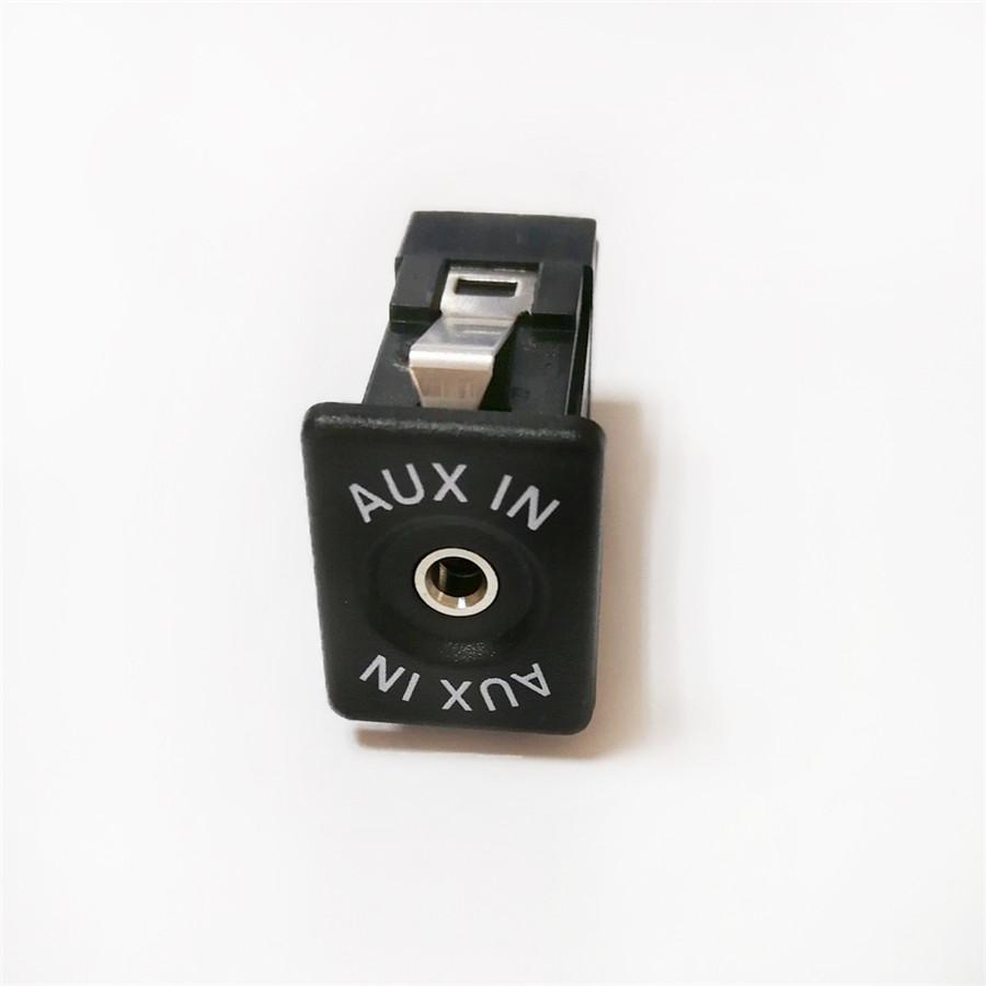 Extend Car AUX-in AUX Jack Adapter Cable For BMW Z4 E85 X3 E83 E53 X5 Female 3.5MM Jack