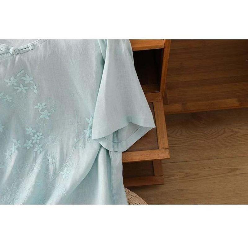 Summer Simple Shirt Women Literary Retro Round Neck Chinese Style Oblique Placket Embroidered Disc Button Short Sleeved Loose Top