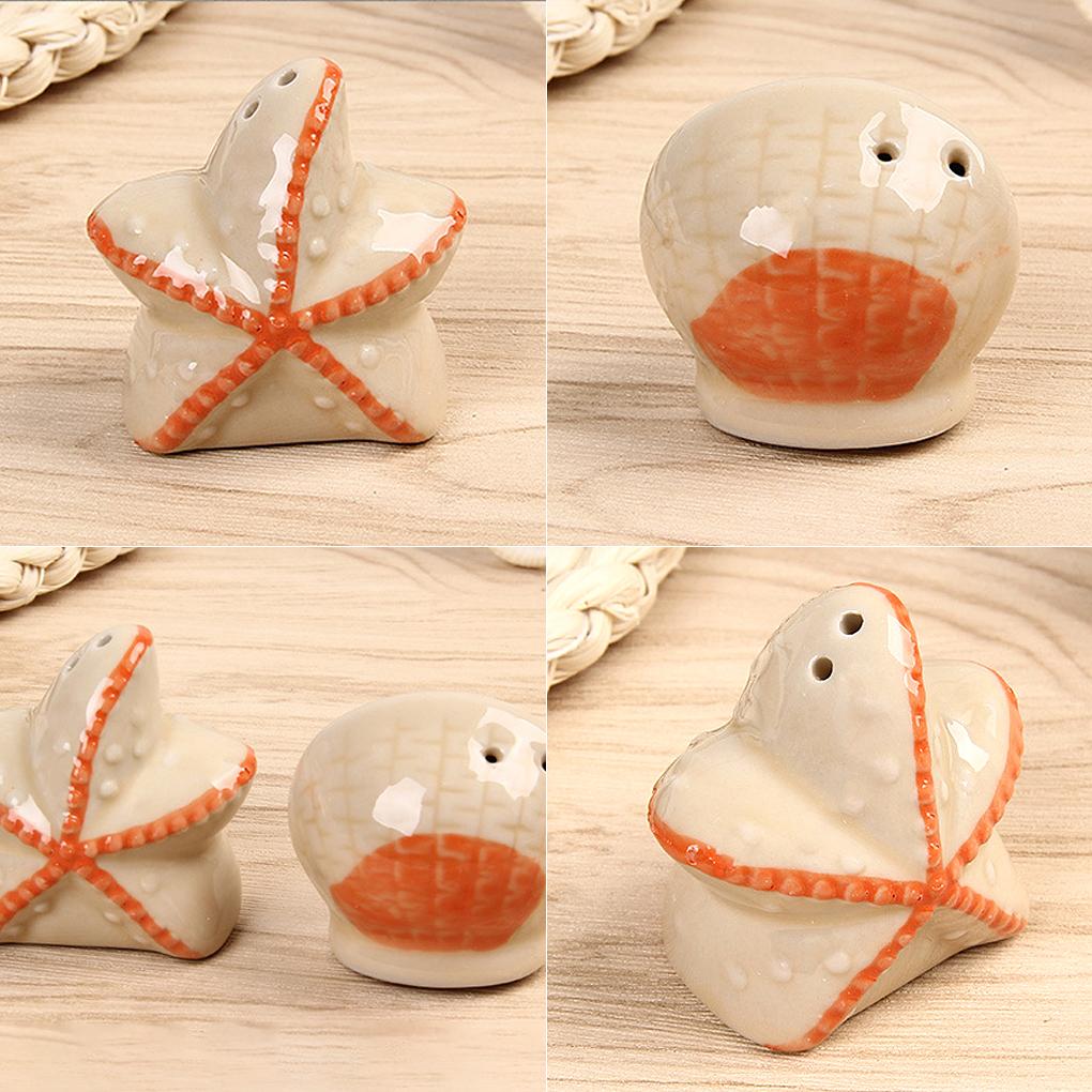 2 Pieces/Set Ceramic Spice Jar Reusable Washable Seasoning Animal Shape Shaker Kitchen Restaurant Cooking Storage Bottle