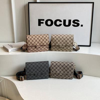 Fashionable Crossbody Bag Beautiful Summer New Simple and Fashionable Shoulder Bag Casual Retro Personalized Small Square Bag