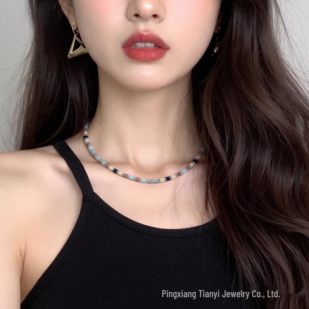 Dopamine Hip-Hop Clavicle Chain in Vibrant Ethnic Style