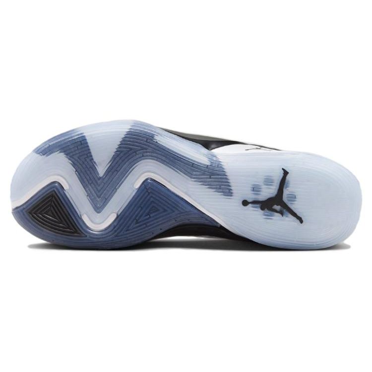 Air Jordan Luka 2 TB Noir Blanc Baskets Homme Platine Pur FN7400-100