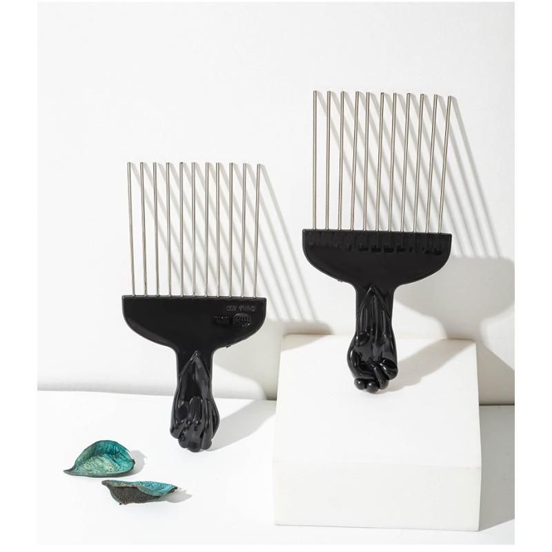 Black Fist Afro Pick Metal Wide Teeth Hair Comb For Volumizing Hair Styling Anti-static Comb Brush Detangling Comb