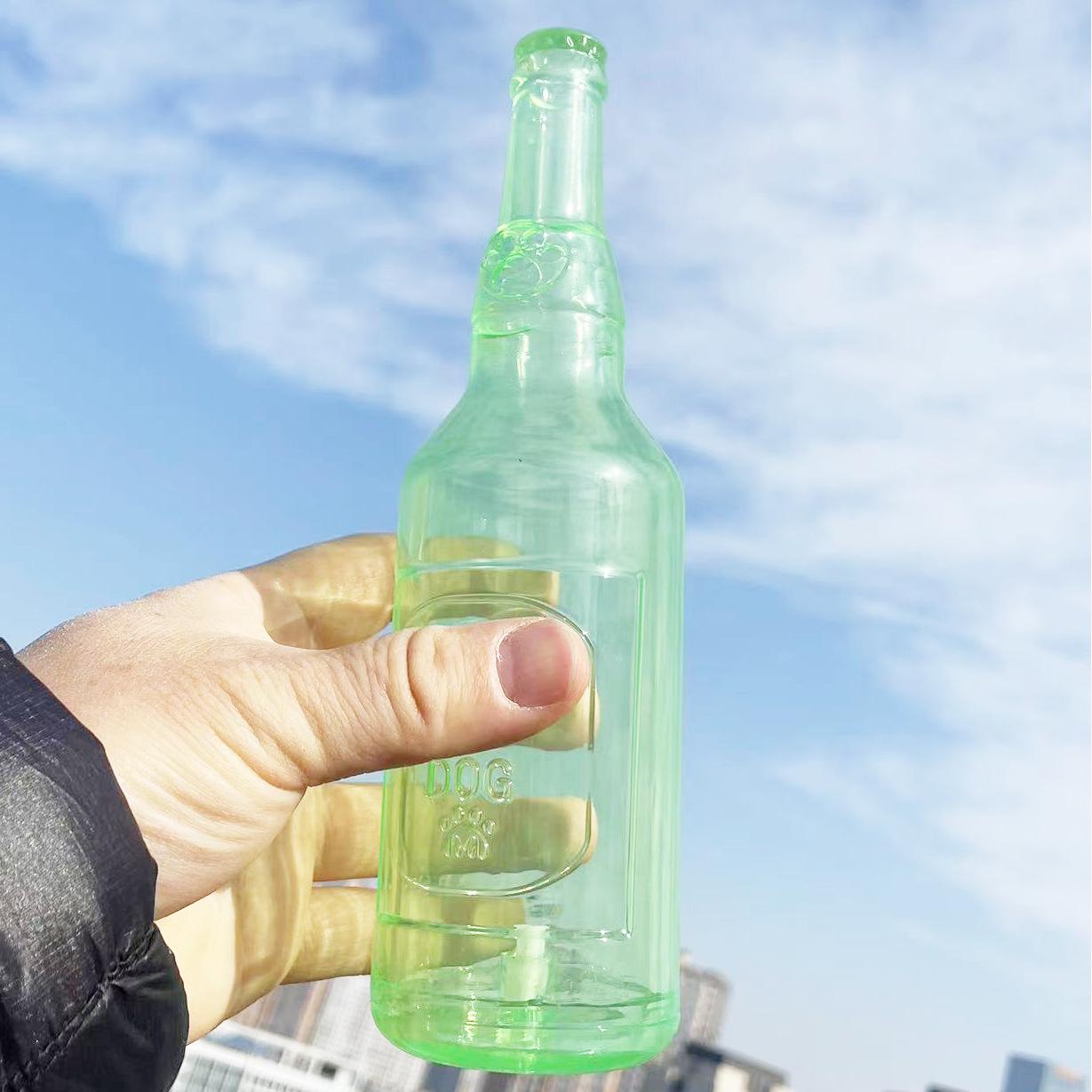 

Жевательная игрушка для домашних животных TPR, устойчивая к укусам, форма бутылки вина, шлифовка зубов, жевательные скрипучие игрушки, принадлежности для дрессировки маленьких и средних собак 19cm зелёный