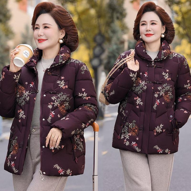 Autumn and winter jacket, short down cotton-padded jacket to keep warm, new large-size women's winter cotton-padded jacket