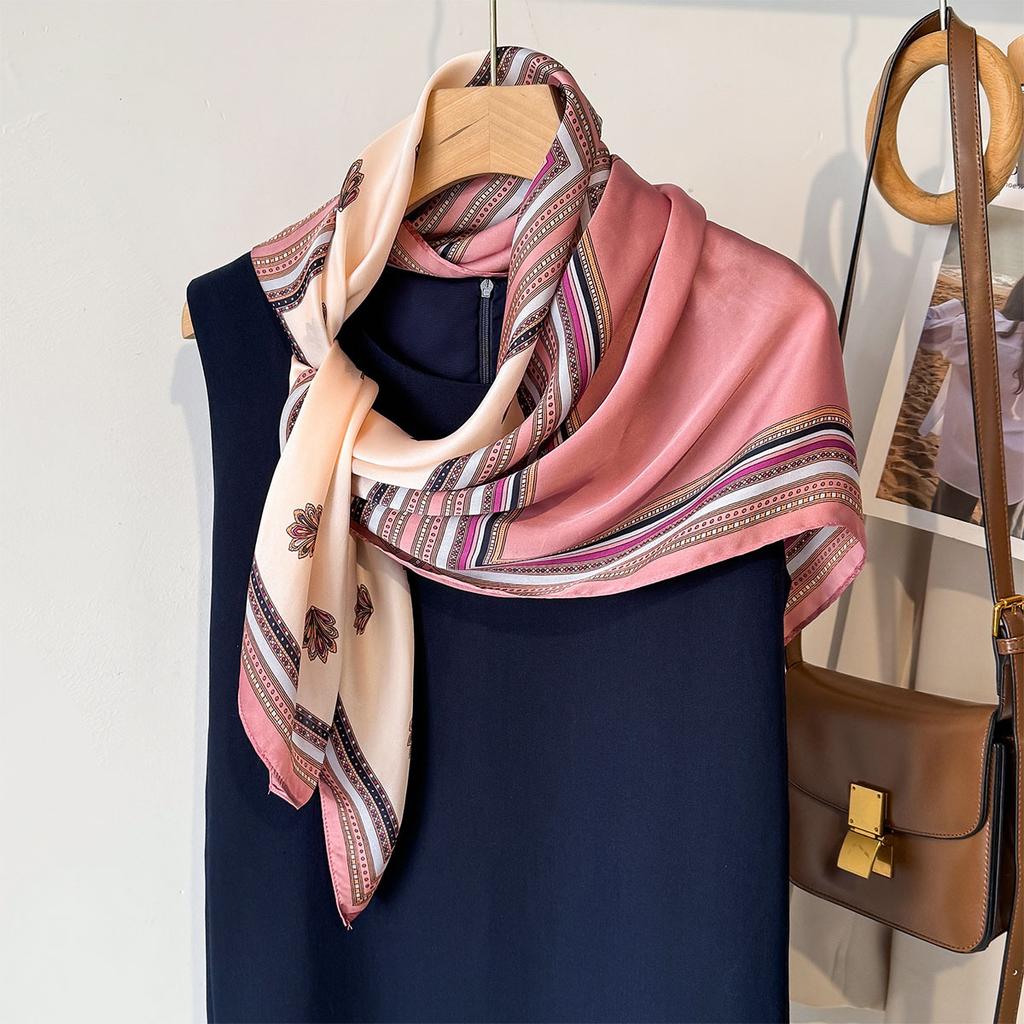 Imitation Silk Lightweight Printed Square Scarf, Versatile Silk Scarf for Women, Artistic Neck Protector, Windproof Scarf, Youthful Shawl Neck Protect