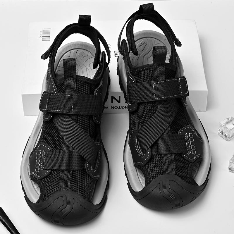 Fashion Anti-collision Toe Men Sandals Stylish Trend Man Summer Shoes Summer Mesh Flats Outdoor Male  Beach Shoes New Wading Aqua Shoes