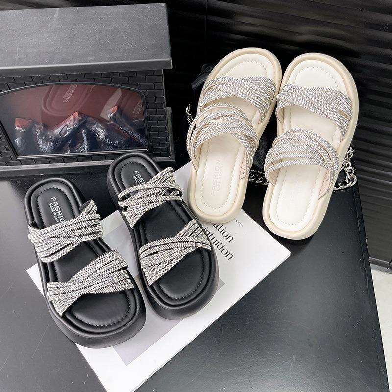 New rhinestone cool slippers in summer, women wear versatile fairy style thick-soled muffin shoes to increase height