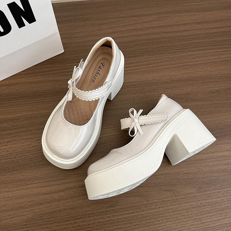 

French new versatile skirt platform round head pearl 2025 spring single shoes retro Mary Jane small leather shoes women 40