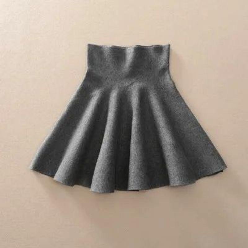 High Waisted Pleated Skirt with Large Hem Women High Waist Big Swing Pleated Skirt