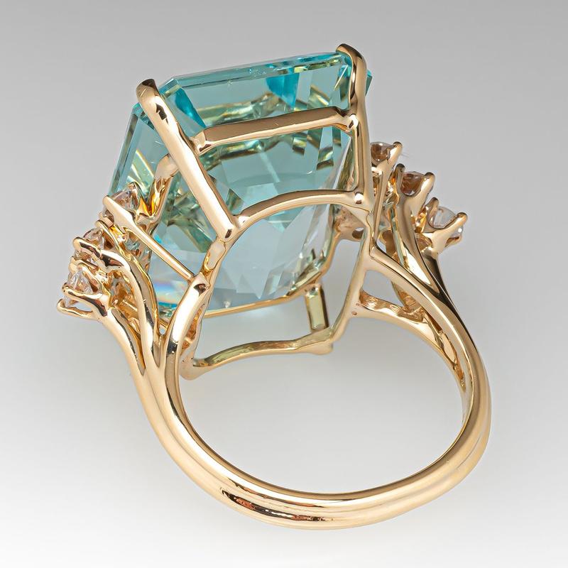 Huitan Gorgeous Women Gold Color Ring Luxury Wedding Party Inlaid Bright Blue Cubic Zirconia Accessories Fashion Chic Jewelry