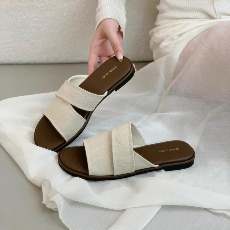 2025 new niche canvas open-toed lazy slippers wear one word broadband simple casual flat cool slippers women