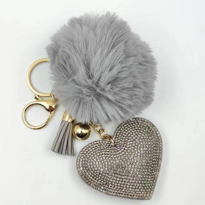 Heart-shaped Pom-pom Keychain Pendant, A Creative And Cute Charm That Can Be Hung Bags And Mobile Phones.